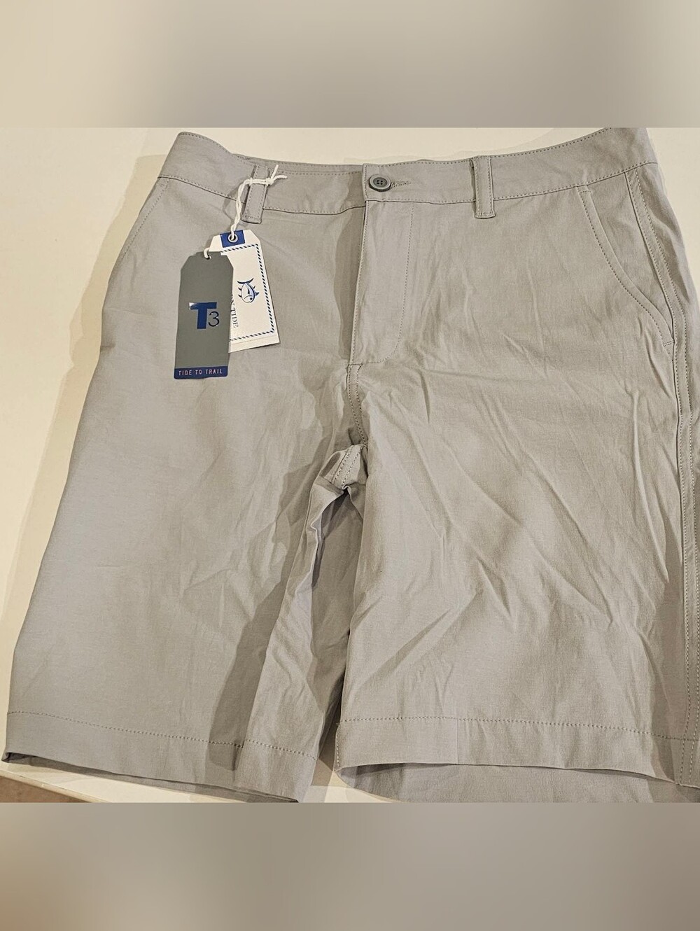 New Southern Tide Performance T3 Light Gray Everyday Performance Shorts